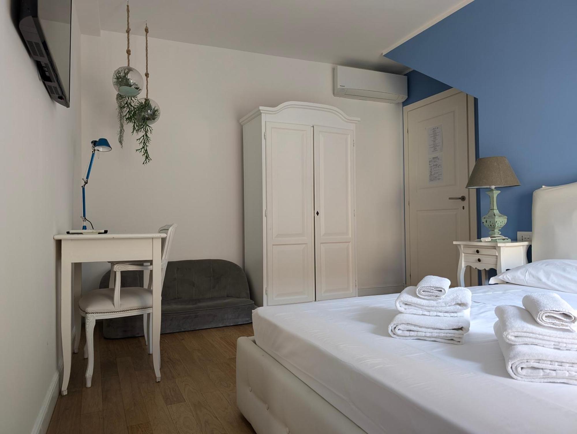 Cosmopolitan Central Rooms Bologna Exterior foto