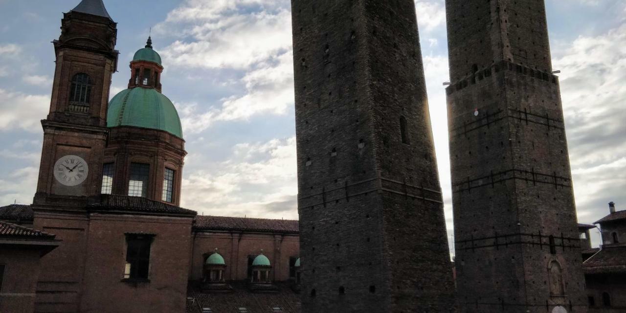 Cosmopolitan Central Rooms Bologna Exterior foto